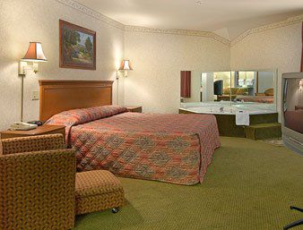 Days Inn & Suites By Wyndham Brinkley Rum bild